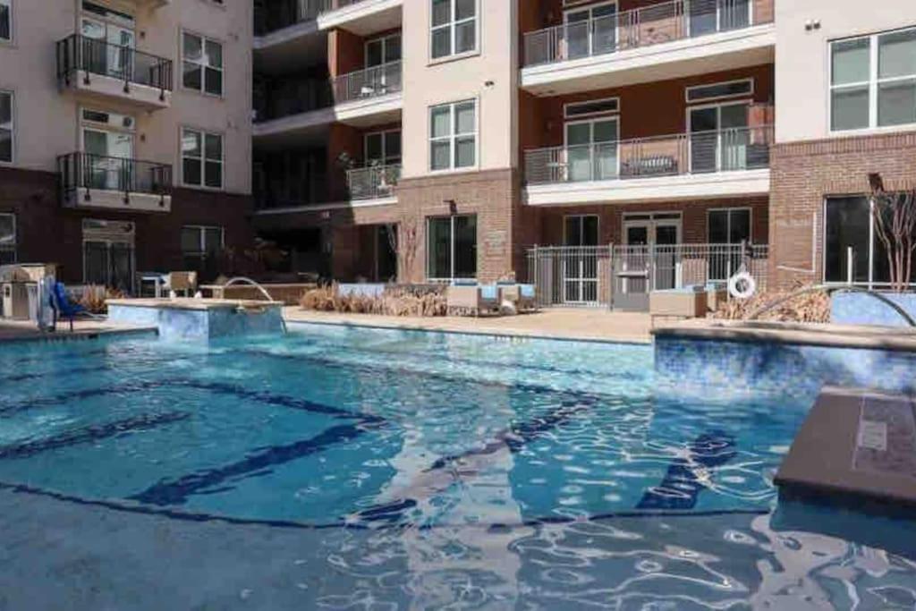 Fancy Apt Downtown. Pool. Gym. Lounge. Pet Ok Χιούστον Εξωτερικό φωτογραφία